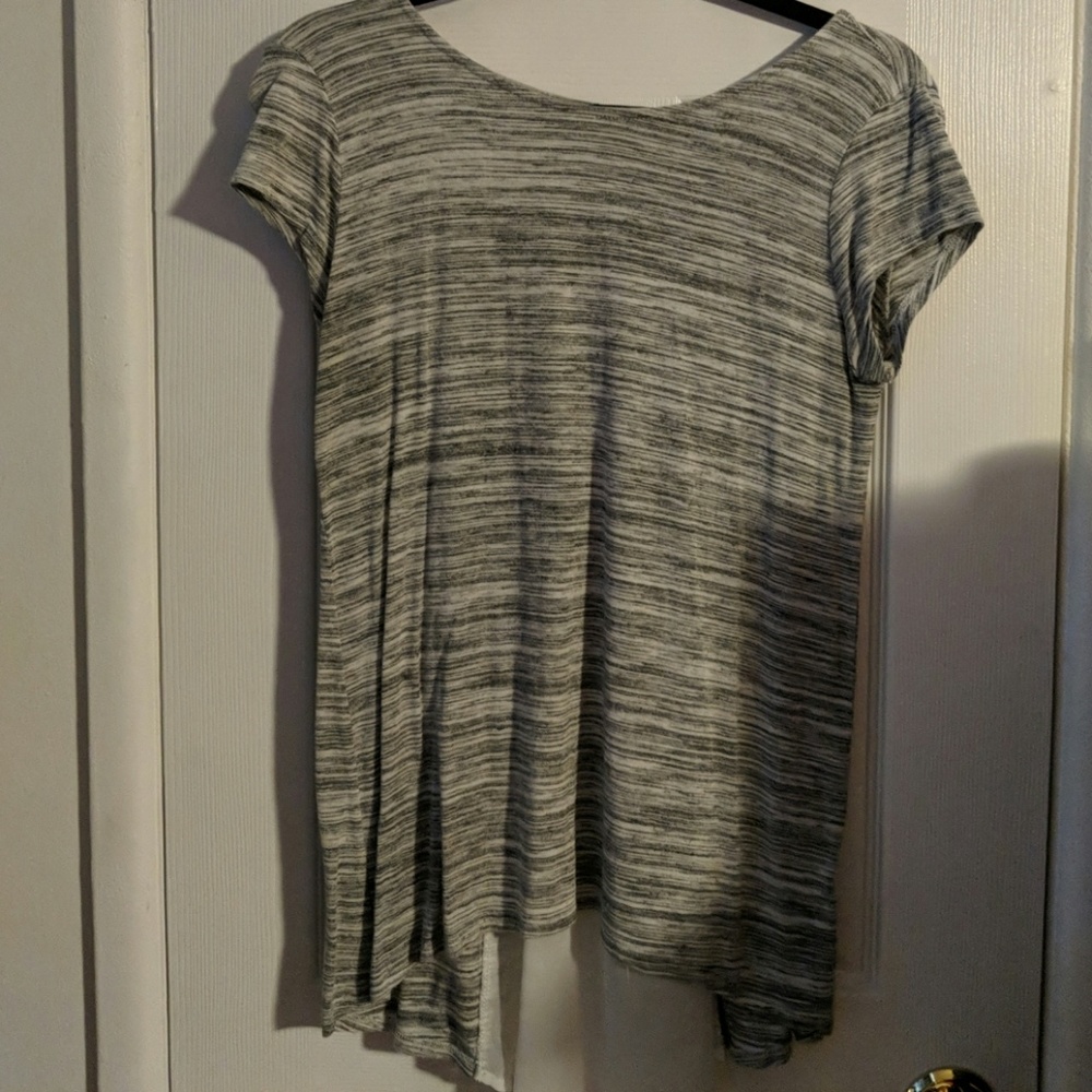 Kim & Cami short sleeve blouse